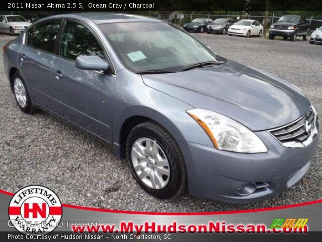 2011 Nissan Altima 2.5 S in Ocean Gray