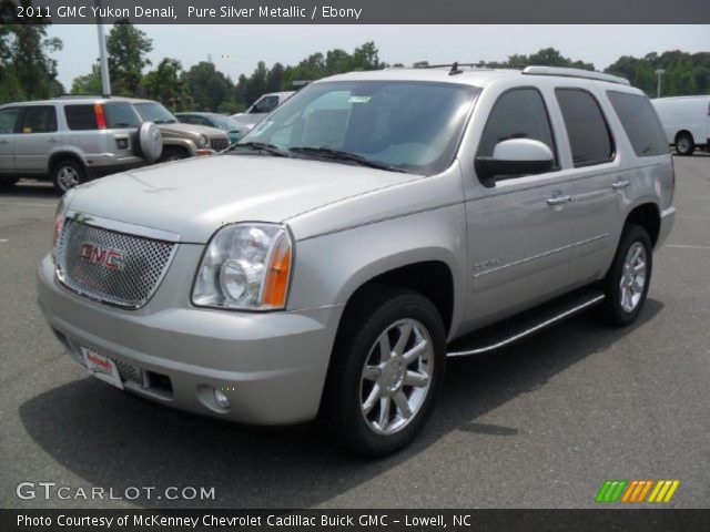 2011 GMC Yukon Denali in Pure Silver Metallic