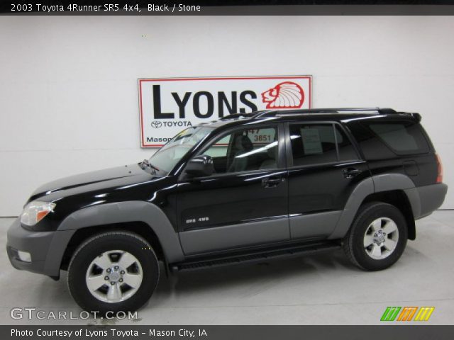 2003 Toyota 4Runner SR5 4x4 in Black