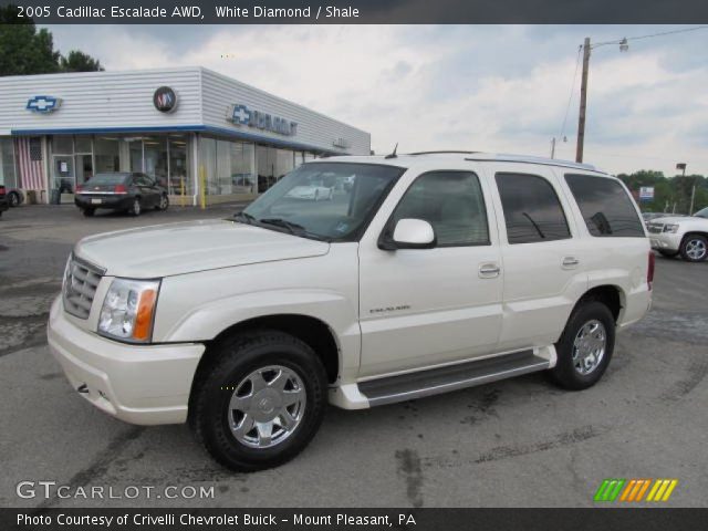 2005 Cadillac Escalade AWD in White Diamond