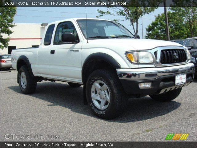 2003 Toyota Tacoma V6 TRD Xtracab 4x4 in Super White