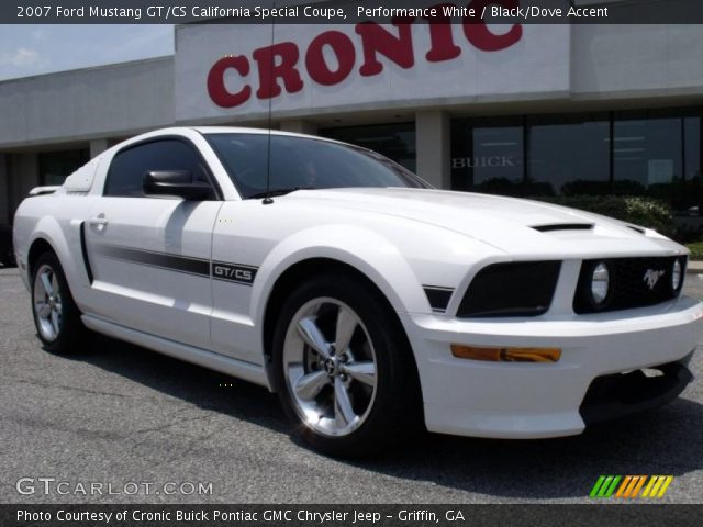 2007 Ford Mustang GT/CS California Special Coupe in Performance White