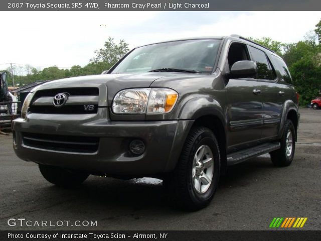 2007 Toyota Sequoia SR5 4WD in Phantom Gray Pearl