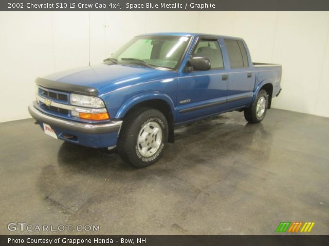 2002 Chevrolet S10 LS Crew Cab 4x4 in Space Blue Metallic