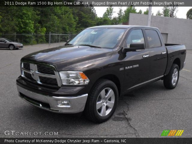 2011 Dodge Ram 1500 Big Horn Crew Cab 4x4 in Rugged Brown Pearl