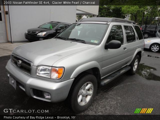 2003 Nissan Pathfinder SE 4x4 in Glacier White Pearl