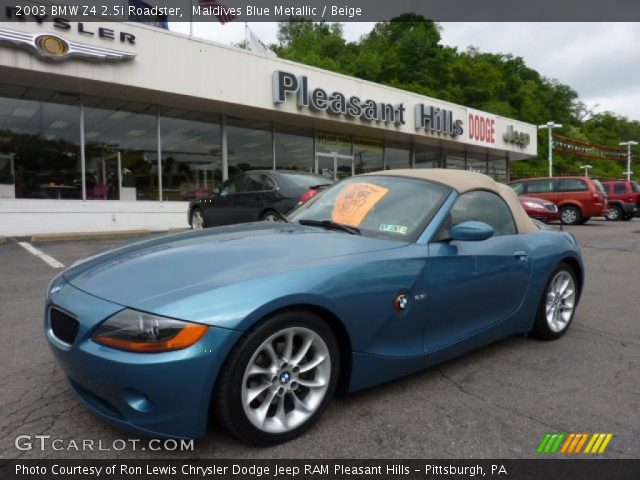 2003 BMW Z4 2.5i Roadster in Maldives Blue Metallic