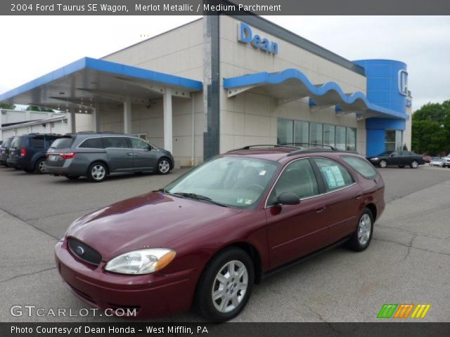 2004 Ford Taurus SE Wagon in Merlot Metallic