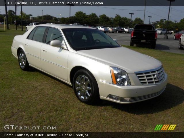 2010 Cadillac DTS  in White Diamond Tri-coat