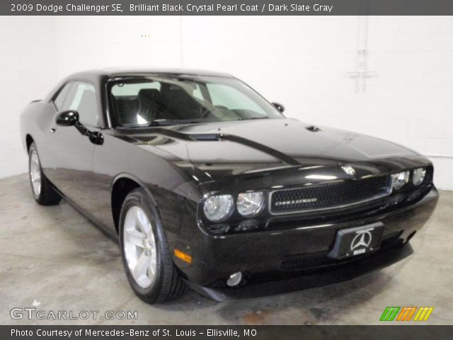 2009 Dodge Challenger SE in Brilliant Black Crystal Pearl Coat
