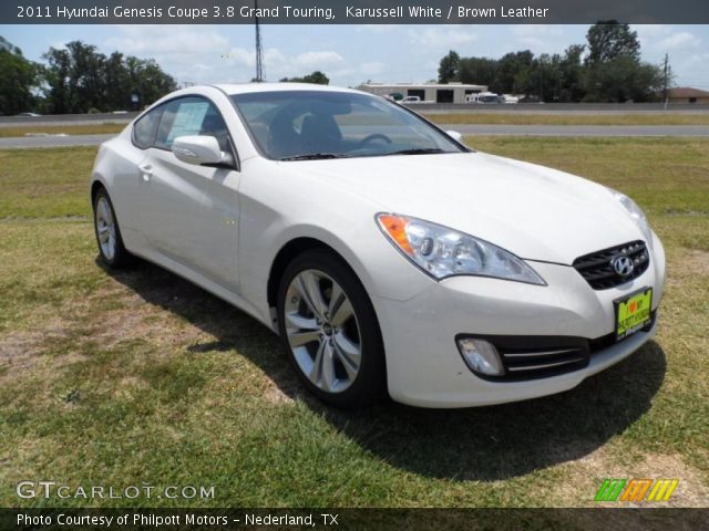 2011 Hyundai Genesis Coupe 3.8 Grand Touring in Karussell White