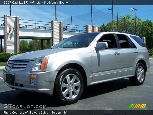 2007 Cadillac SRX V6 in Light Platinum