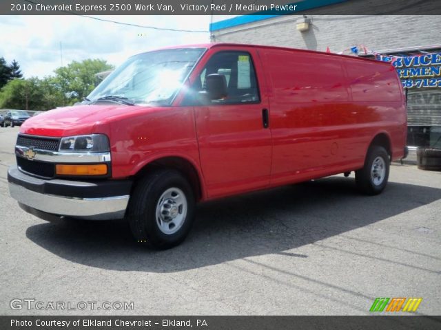 2010 Chevrolet Express 2500 Work Van in Victory Red
