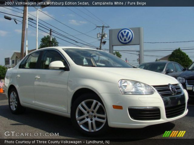 2007 Volkswagen Jetta Wolfsburg Edition Sedan in Campanella White