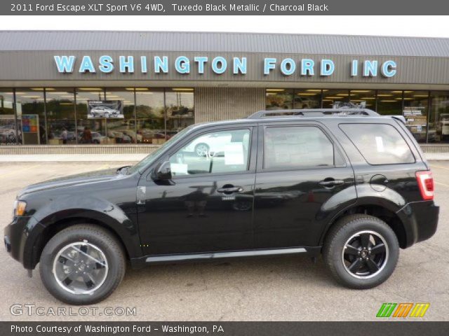 2011 Ford Escape XLT Sport V6 4WD in Tuxedo Black Metallic