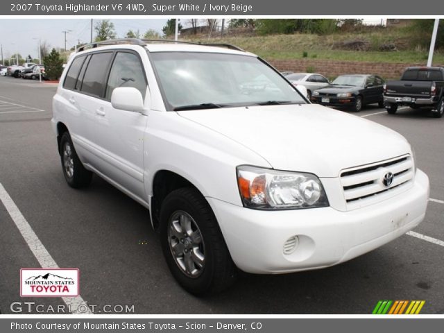 2007 Toyota Highlander V6 4WD in Super White