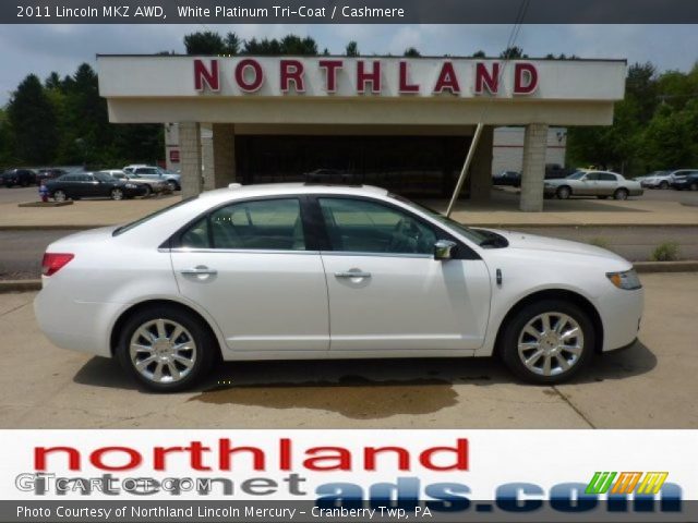 2011 Lincoln MKZ AWD in White Platinum Tri-Coat