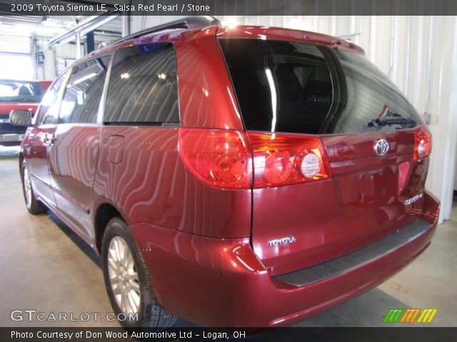 2009 Toyota Sienna LE in Salsa Red Pearl