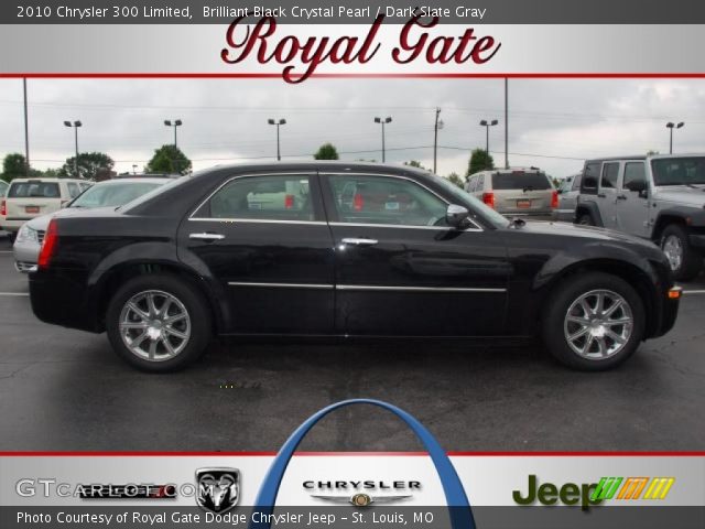 2010 Chrysler 300 Limited in Brilliant Black Crystal Pearl