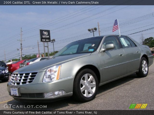 2006 Cadillac DTS  in Green Silk Metallic