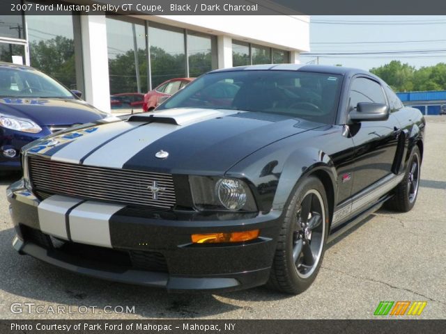 2007 Ford Mustang Shelby GT Coupe in Black