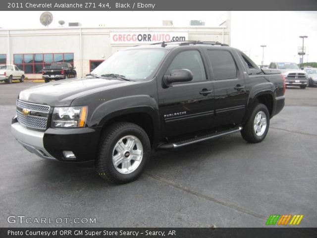 2011 Chevrolet Avalanche Z71 4x4 in Black