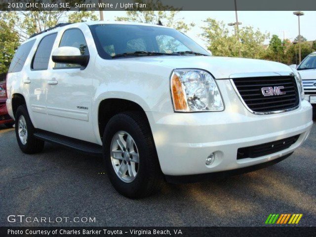 2010 GMC Yukon SLE in Summit White
