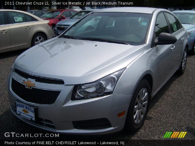 2011 Chevrolet Cruze LS in Silver Ice Metallic