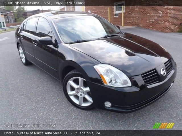 2006 Nissan maxima se black