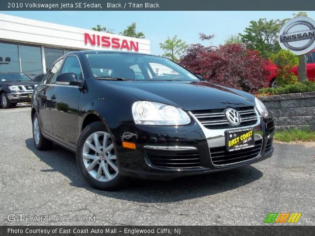 2010 Volkswagen Jetta SE Sedan in Black