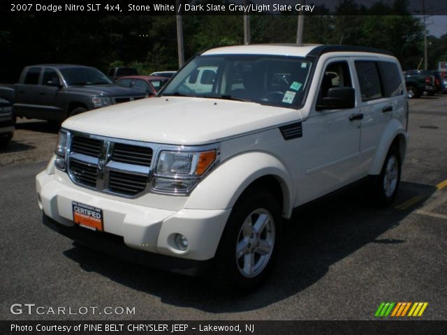 2007 Dodge Nitro SLT 4x4 in Stone White
