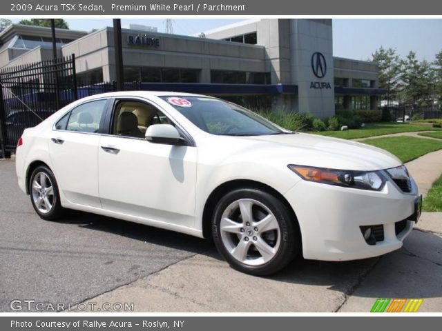 2009 Acura TSX Sedan in Premium White Pearl