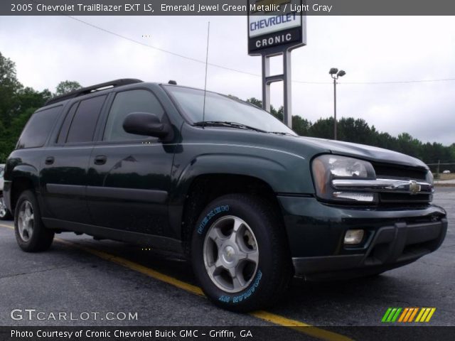 2005 Chevrolet TrailBlazer EXT LS in Emerald Jewel Green Metallic