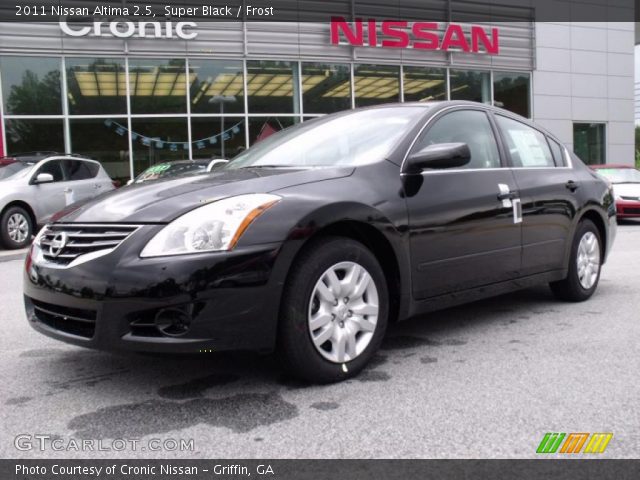 2011 Nissan Altima 2.5 in Super Black