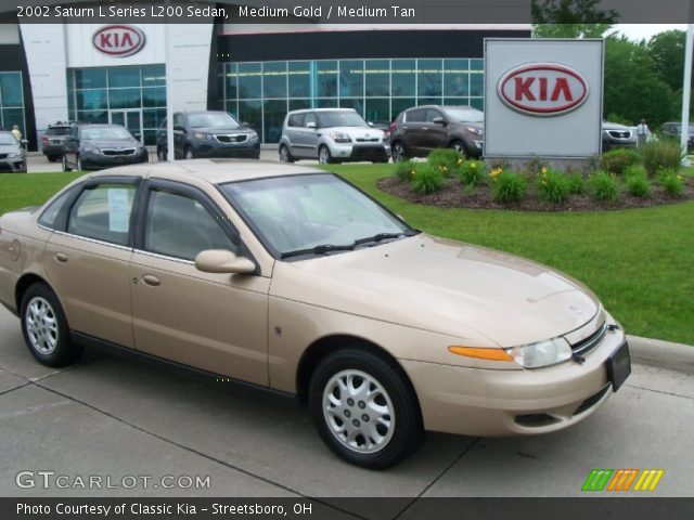 2002 Saturn L Series L200 Sedan in Medium Gold