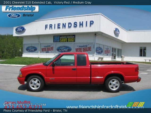 2001 Chevrolet S10 Extended Cab in Victory Red