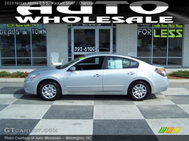 2010 Nissan Altima 2.5 S in Radiant Silver