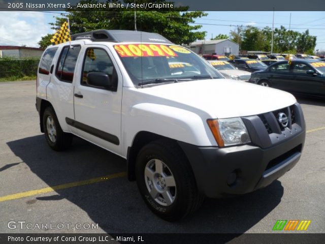 2005 Nissan Xterra S in Avalanche White