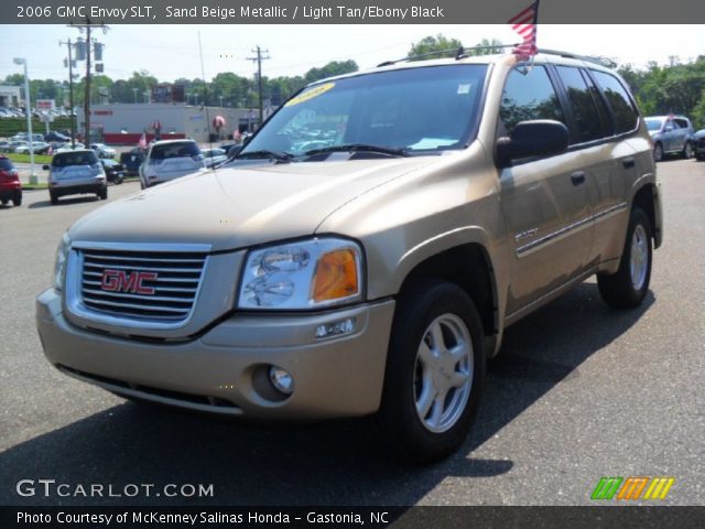 2006 GMC Envoy SLT in Sand Beige Metallic