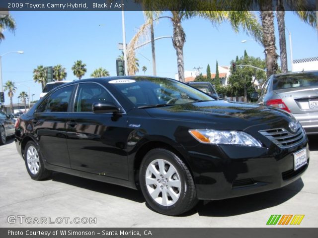 2009 Toyota Camry Hybrid in Black