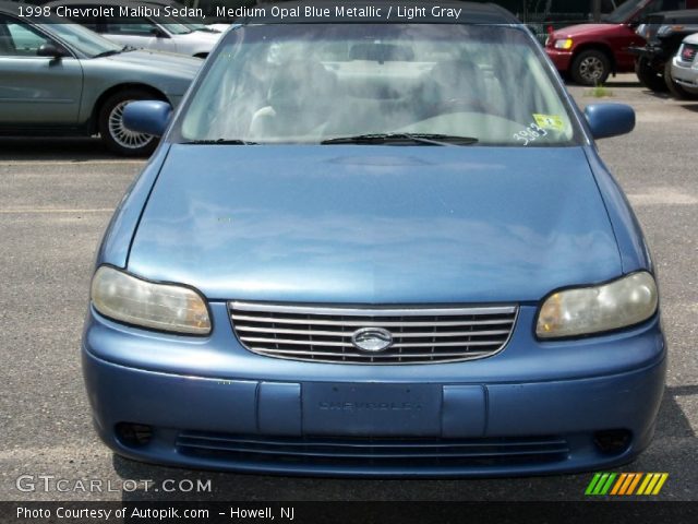 1998 Chevrolet Malibu Sedan in Medium Opal Blue Metallic