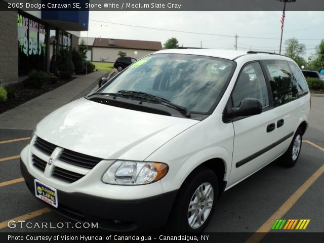 2005 Dodge Caravan SE in Stone White