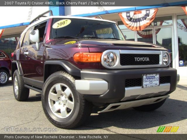 2007 Toyota FJ Cruiser 4WD in Black Cherry Pearl