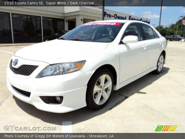 2010 Toyota Camry SE in Super White