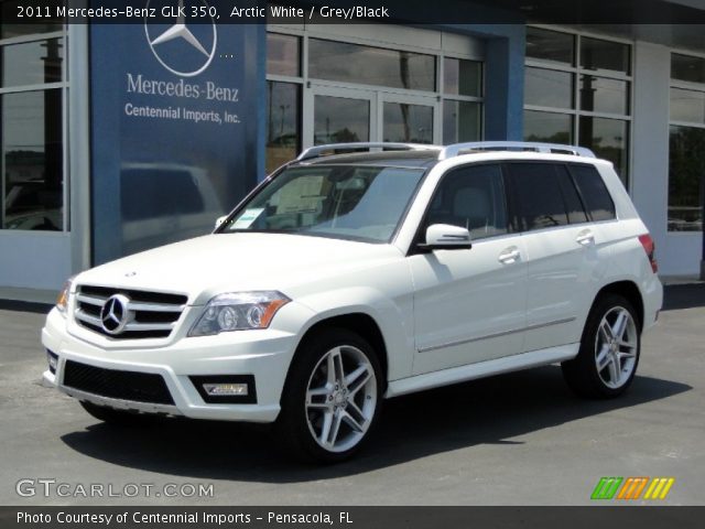 2011 Mercedes-Benz GLK 350 in Arctic White