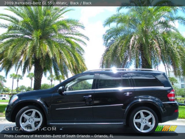 2009 Mercedes-Benz GL 550 4Matic in Black