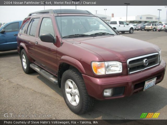 2004 Nissan Pathfinder SE 4x4 in Merlot Red Pearl