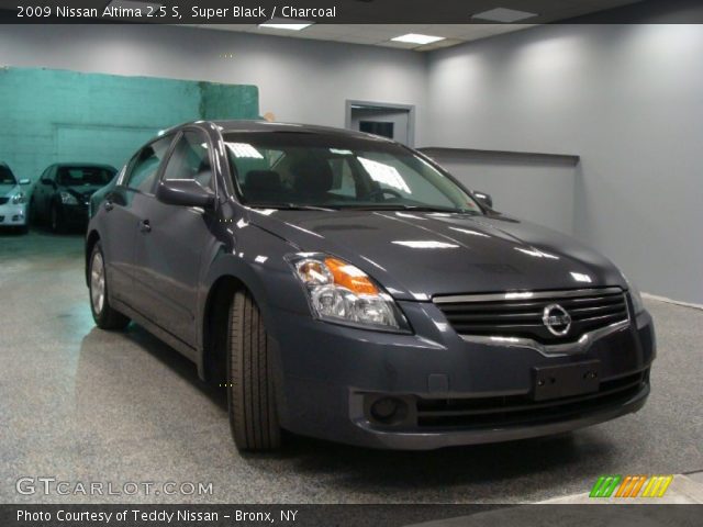 2009 Nissan Altima 2.5 S in Super Black