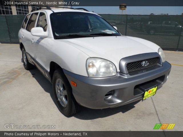 2004 Hyundai Santa Fe  in Nordic White