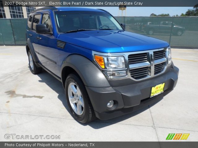 2007 Dodge Nitro SXT in Electric Blue Pearl